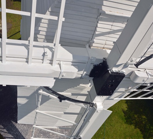 Closeup of bocking windmill fan blades mechanism