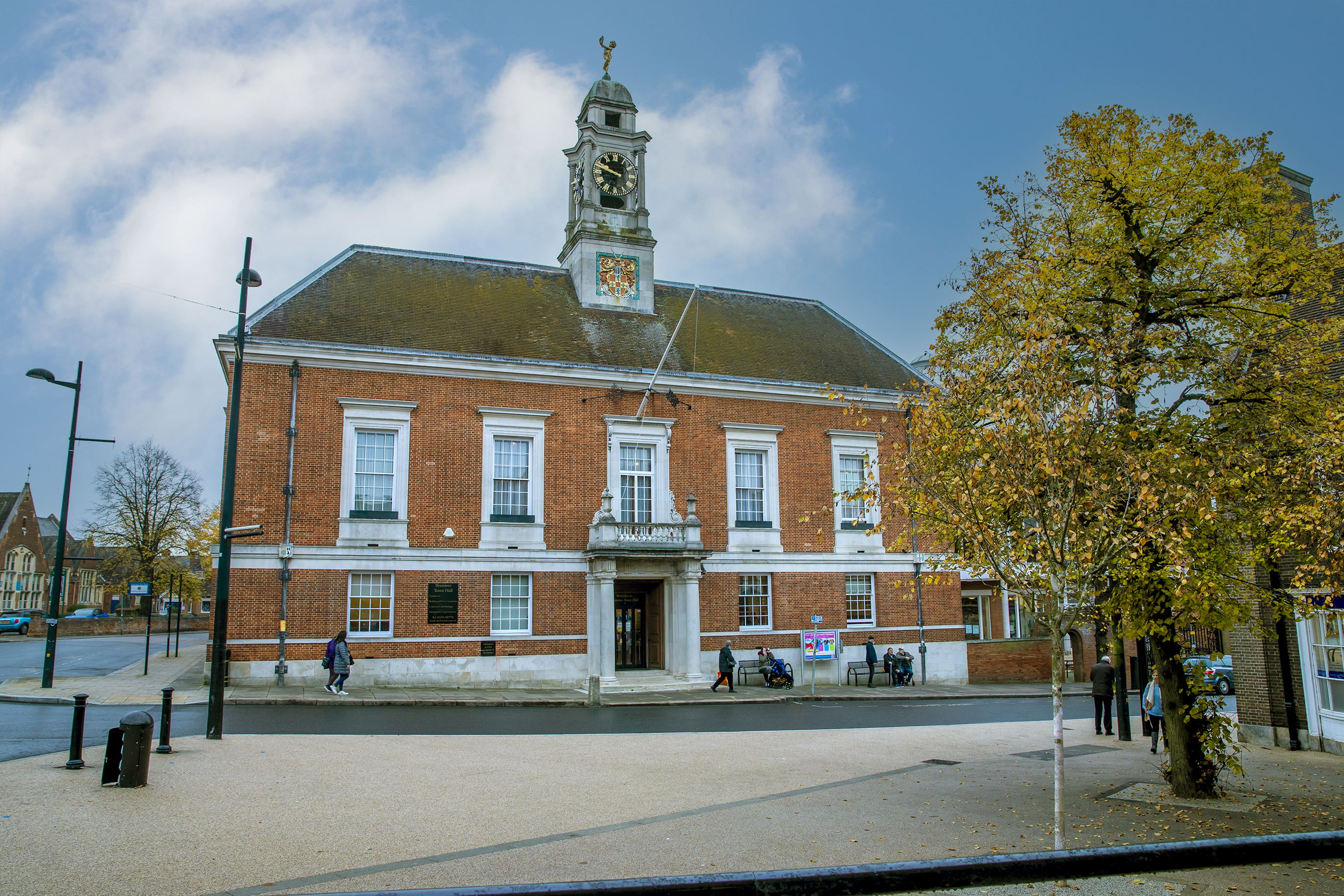 Braintree Town hall outside