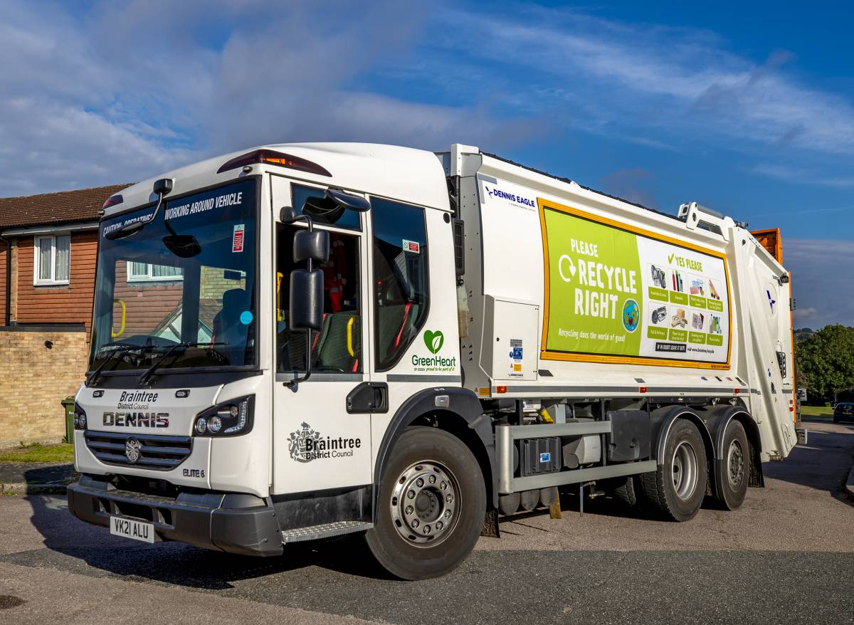 picture shows a Braintree District Council collection vehicle