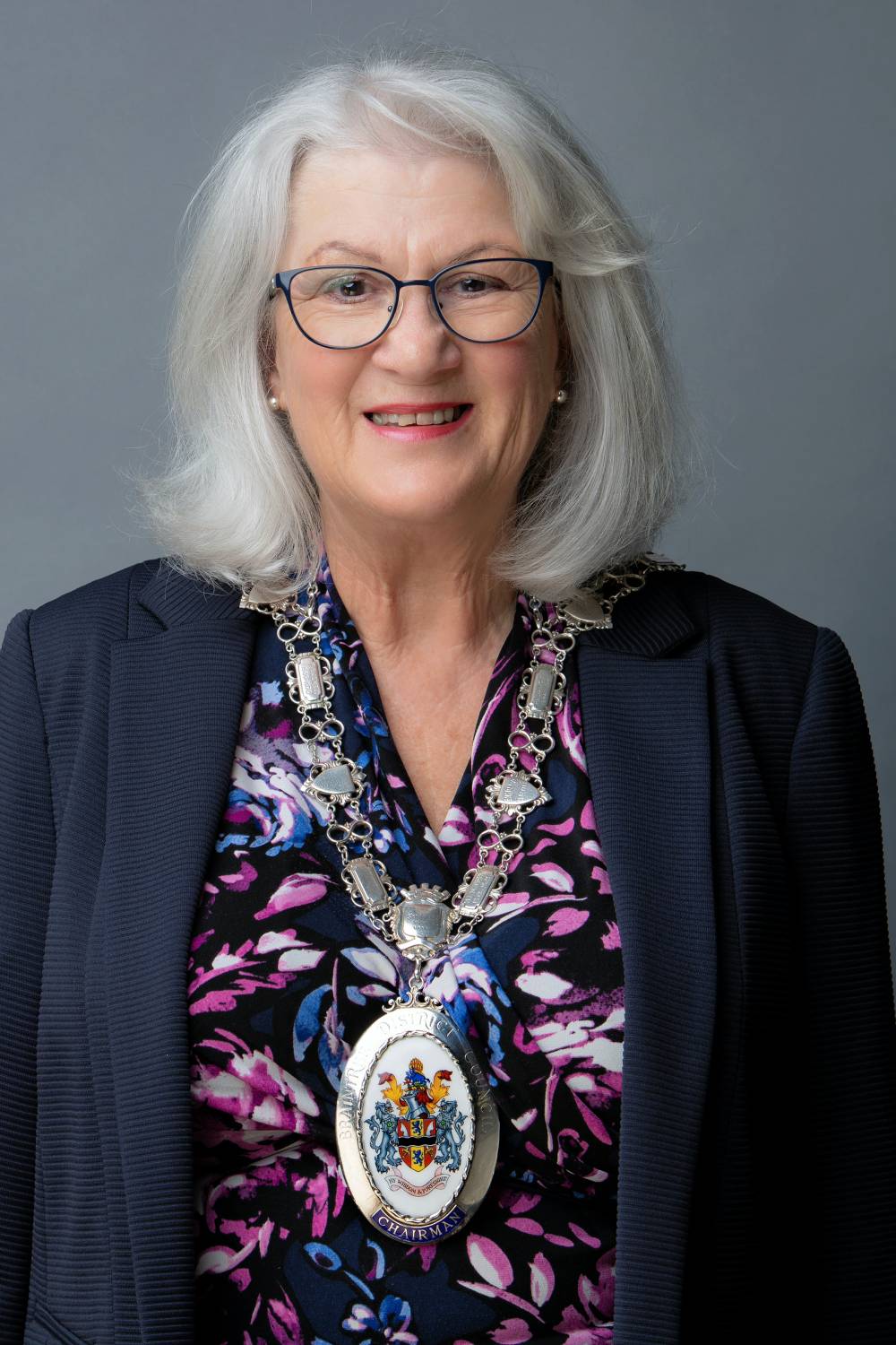 Chairman Cllr Lyn Walters