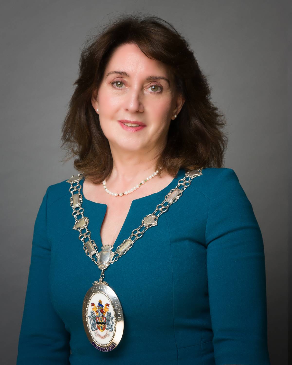 A photo of Councillor Diana Garrod with her Chairman chain - Image