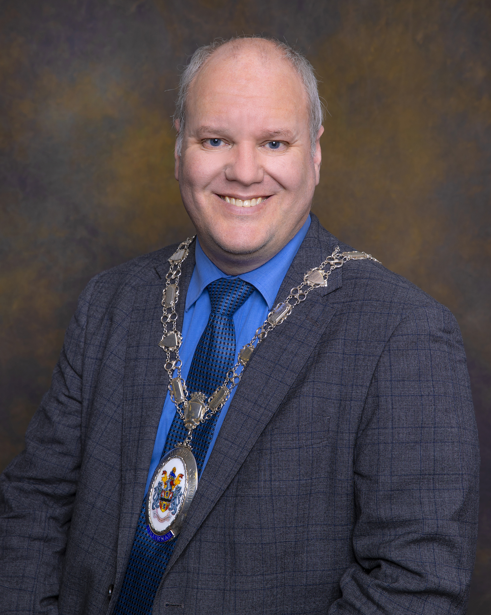 Portrait Photo of Chairman Cllr Andrew Hensman